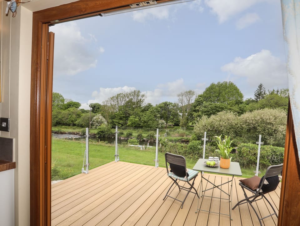 Cottage | Balcony