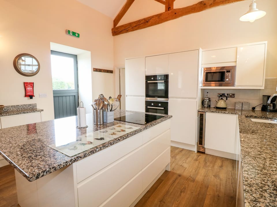Cottage | Interior