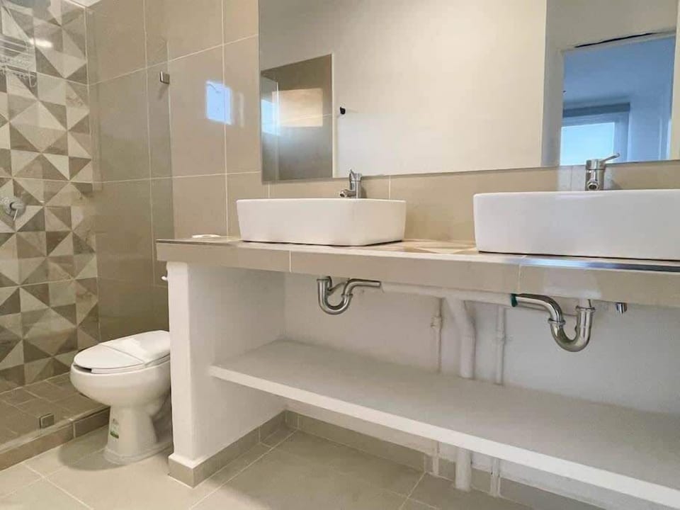 Modern bathroom
