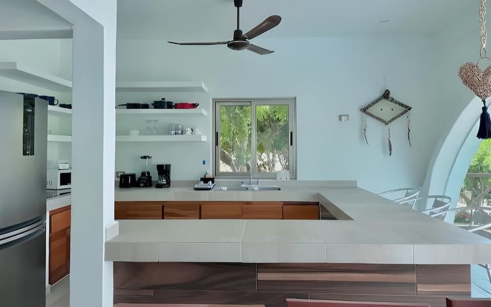 Cocina totalmente equipada con lo básico