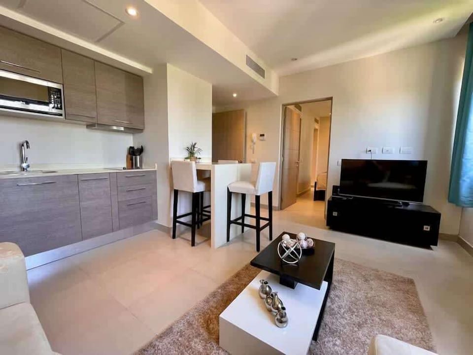 Sala con smart tv