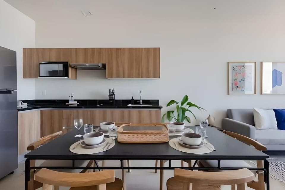Open kitchen and dining space