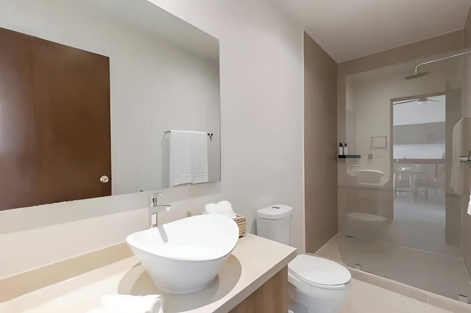 Full bathroom with vessel sink