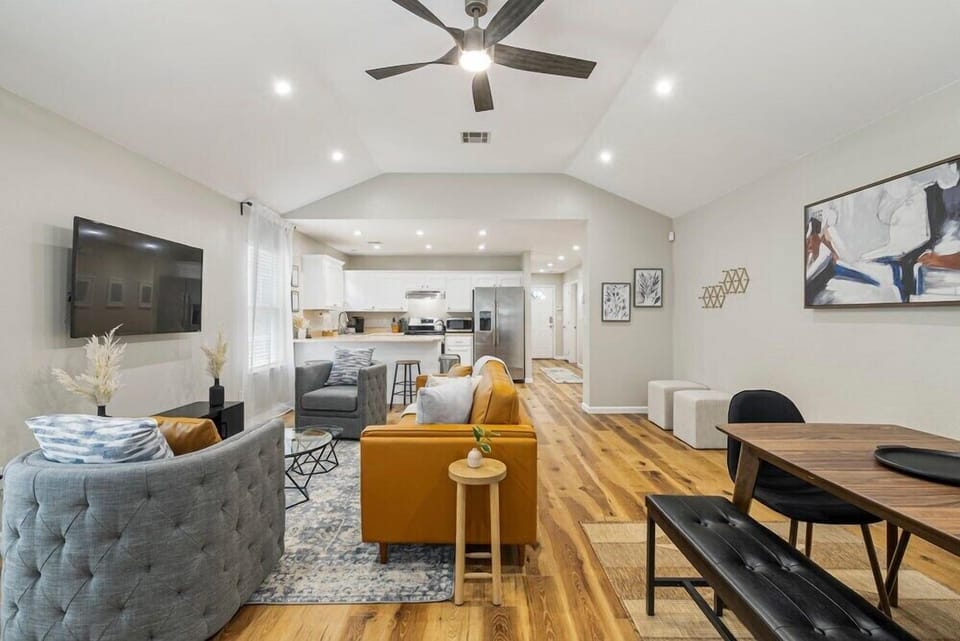 Modern, fun and functional space in the heart of Tulsa's midtown.
