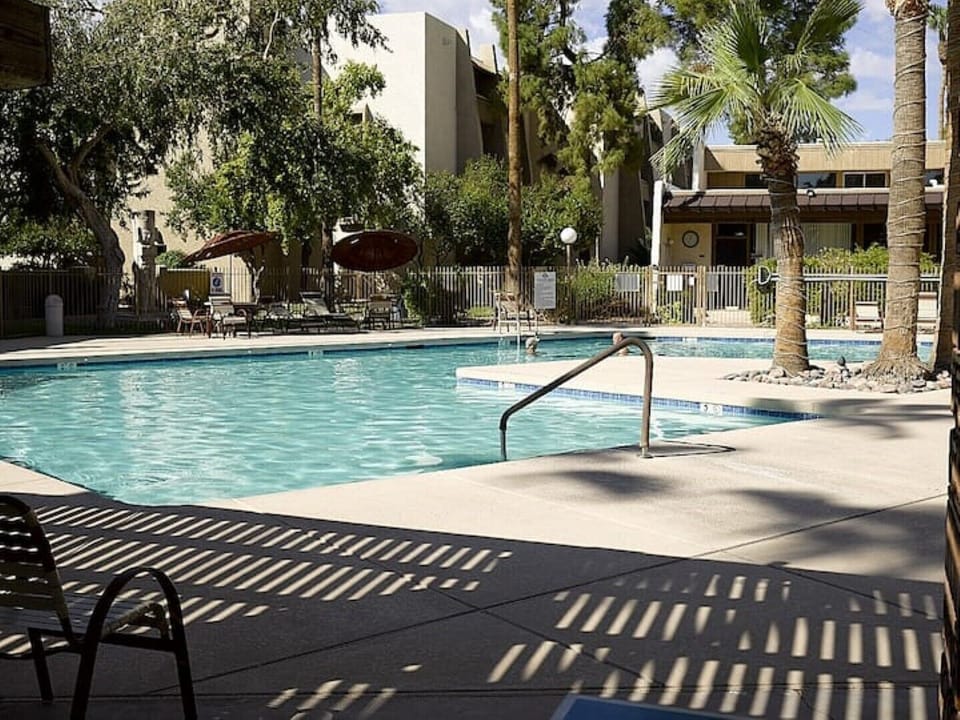 Huge resort style heated pool