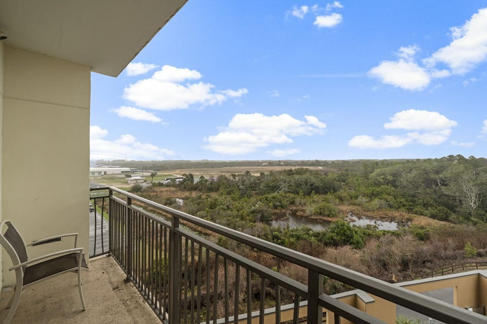 16-web-or-mls-15100-front-beach-rd-513