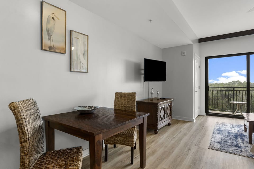 6-web-or-mls-15100-front-beach-rd-513