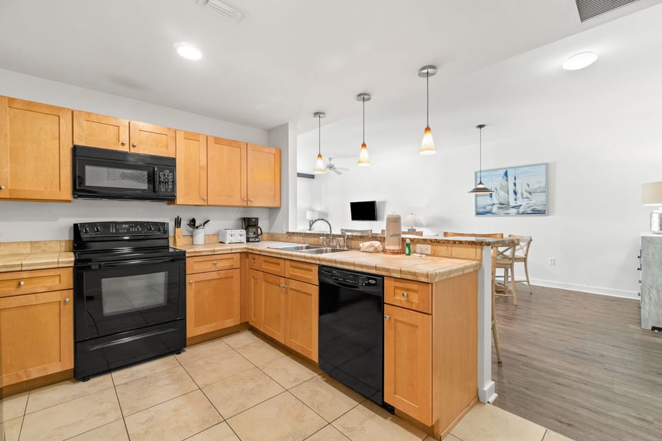 Panama City Beach Condo Unit 708 (3)