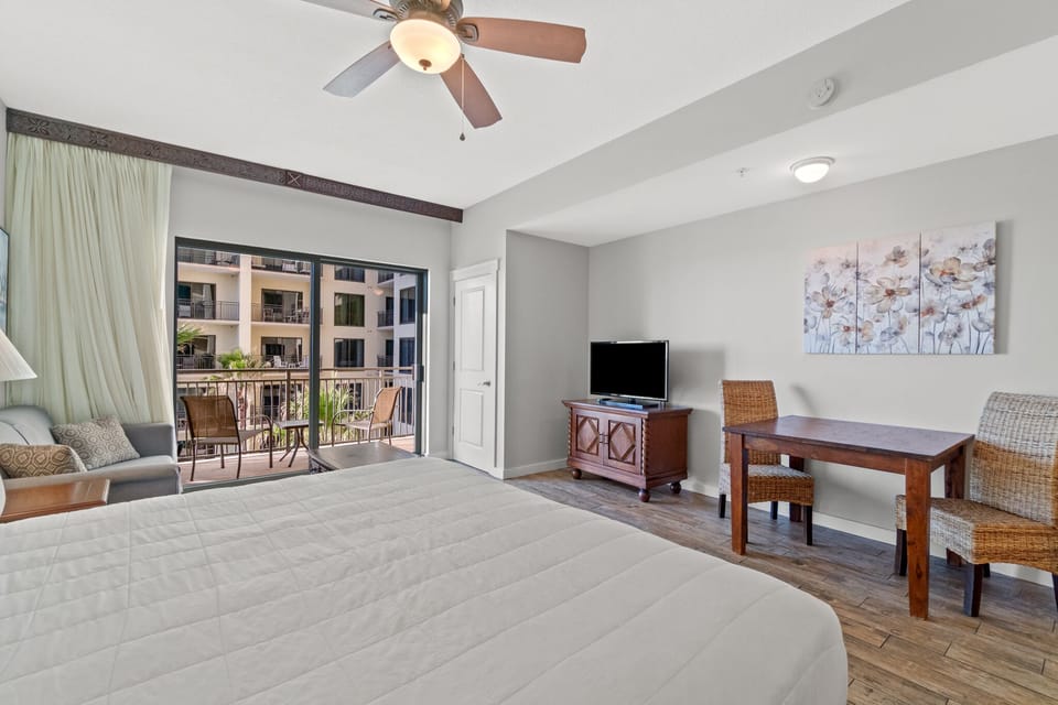 Panama City Beach Condo Unit 734 (9)