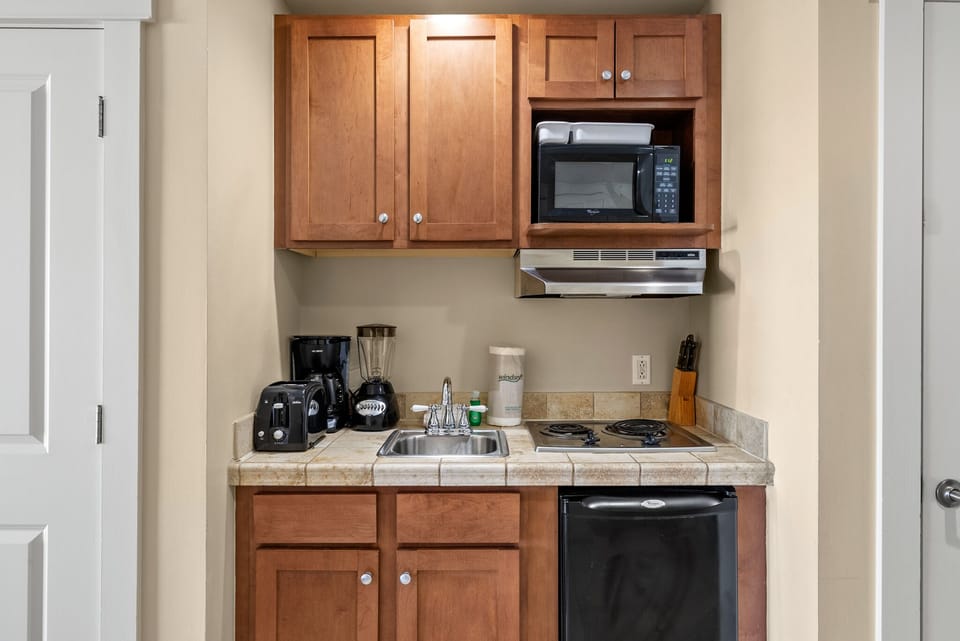 Panama City Beach Condo Unit 820 (4)