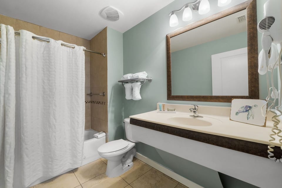 15-web-or-mls-15100-front-beach-rd-915