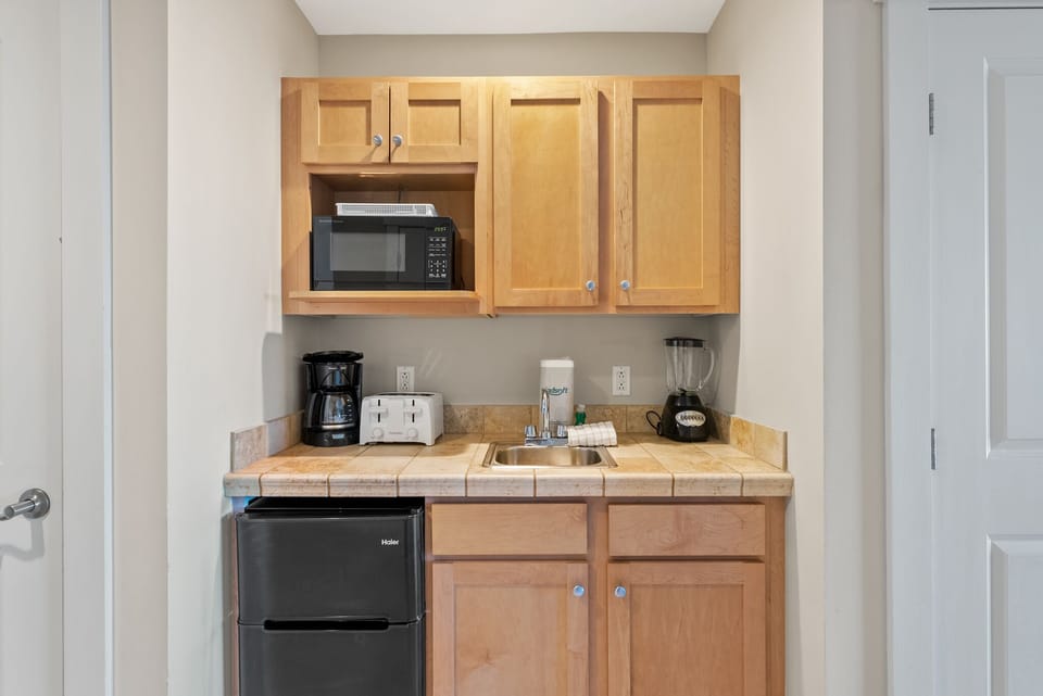 Panama City Beach Condo Unit 1119 (2)