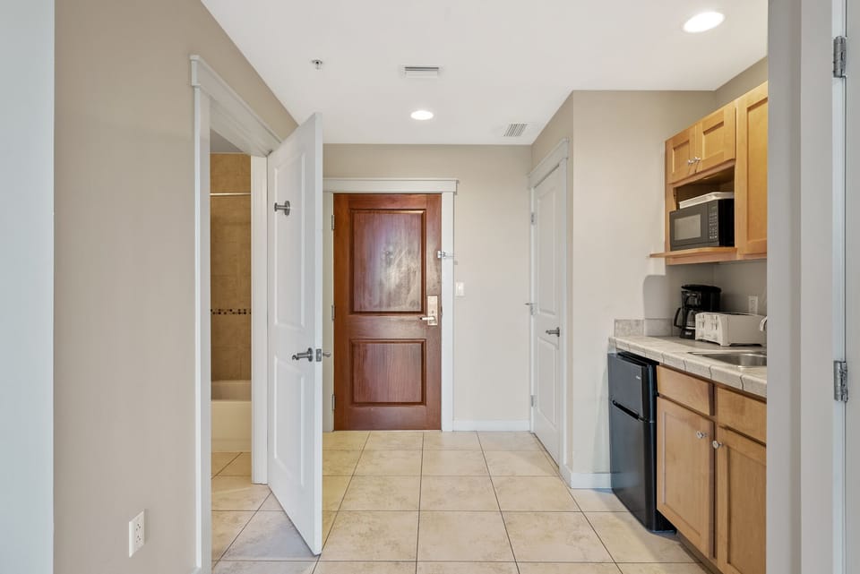Panama City Beach Condo Unit 1119 (1)
