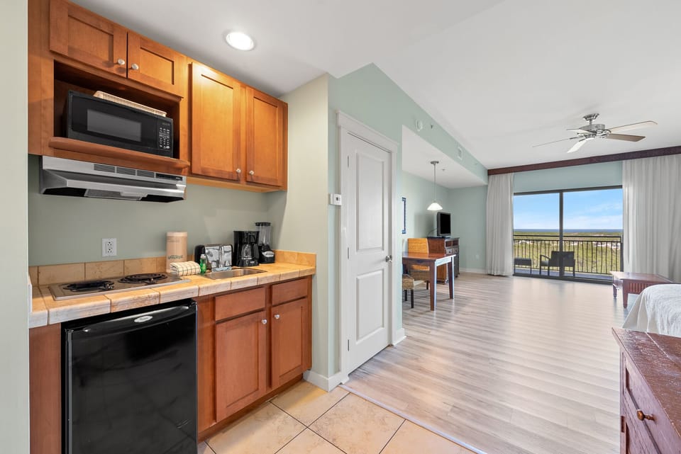 Panama City Beach Condo Unit 1319 (3)