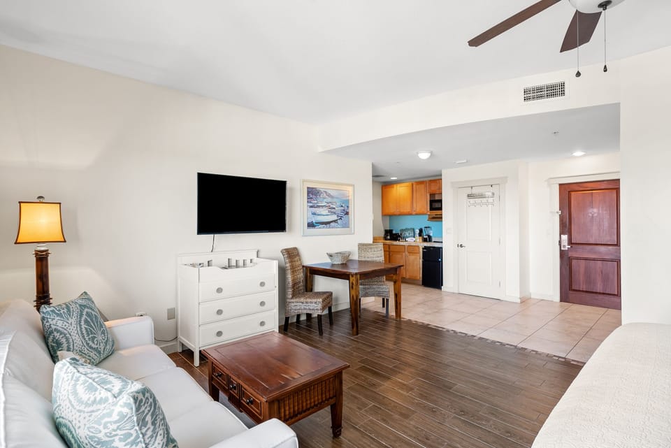 Panama City Beach Condo Unit 1329 (9)