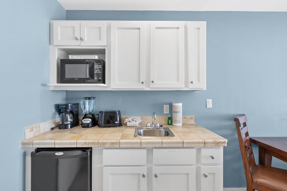 Panama City Beach Condo Unit 1402 (3)