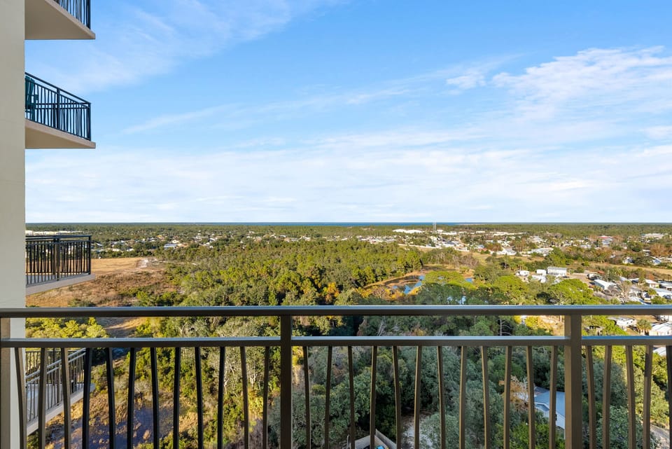 Panama City Beach Condo Unit 1425 (12)