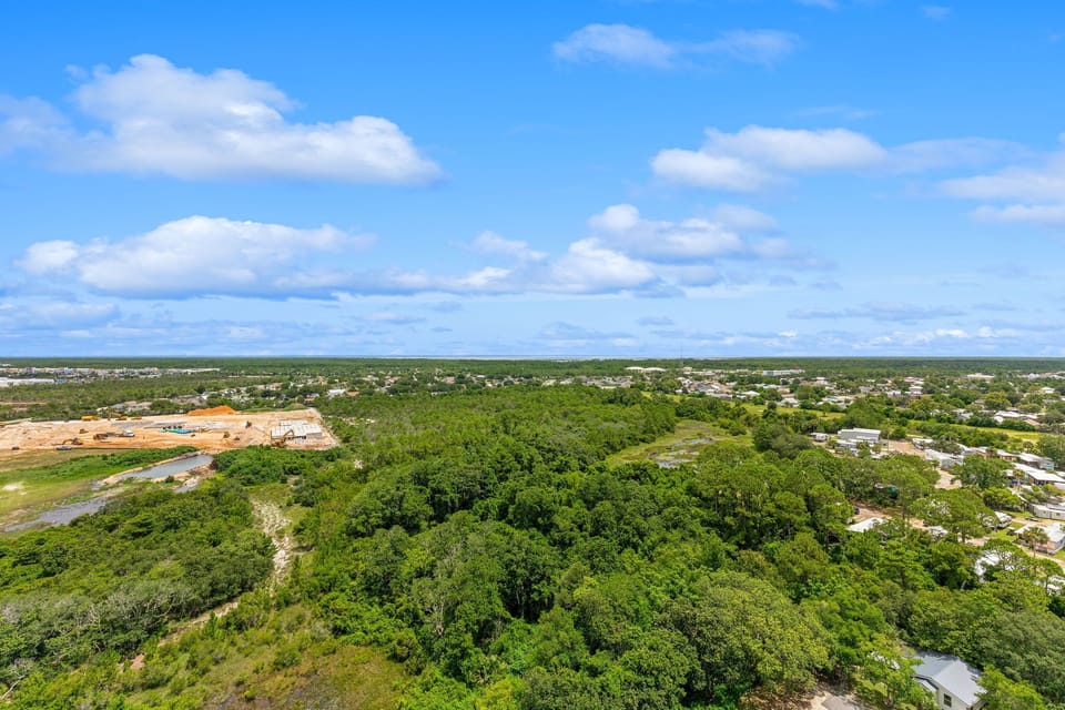 25-web-or-mls-15100-front-beach-rd-1605