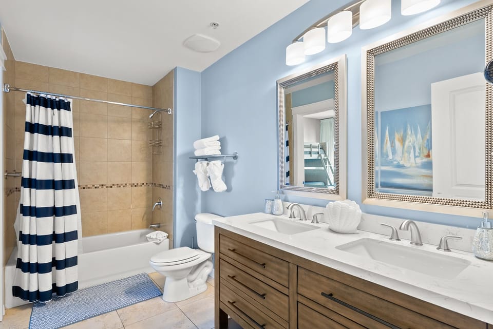 Panama City Beach Condo Unit 1706 (24)