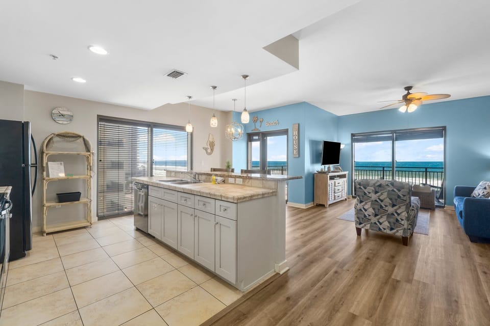 23-web-or-mls-15100-front-beach-rd-702704