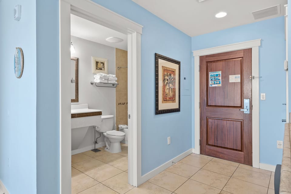 Panama City Beach Condo unit 1133 (2)