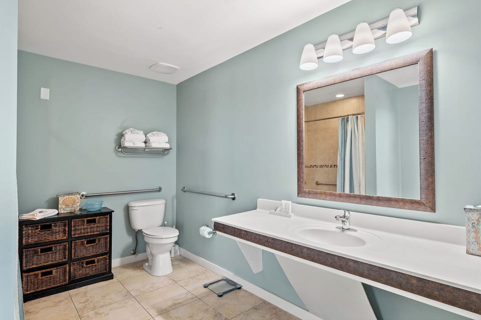 Panama City Beach Condo Unit 1427 (12)