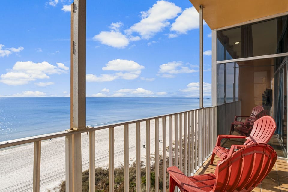 25-web-or-mls-15285-front-beach-rd-702