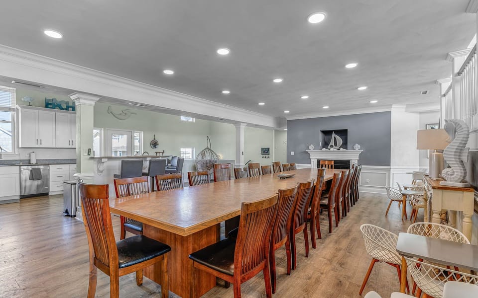 20 chairs comfortably fit around the Dining Table