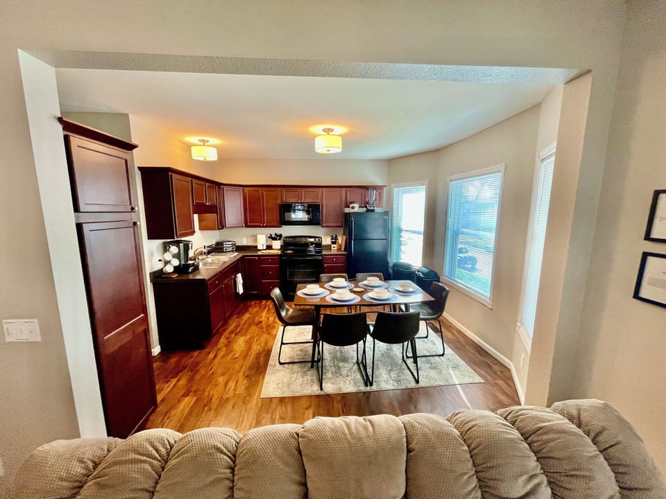 Open concept living/dining rooms allow everyone to get in on the fun!
