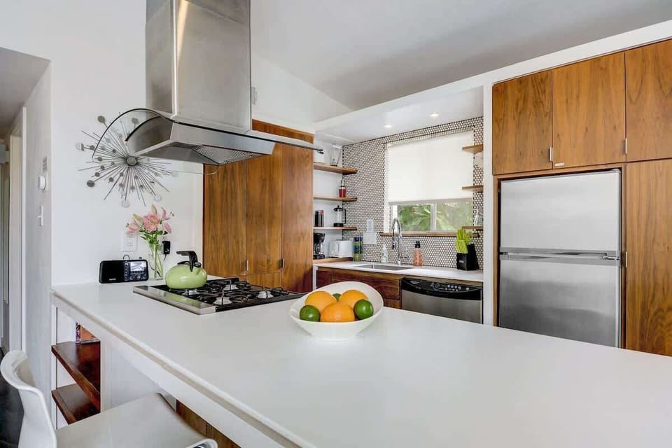 Kitchen island with a bowl of fruit