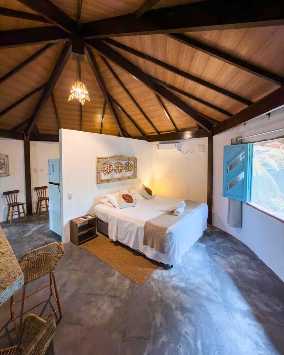 Family Studio, 1 Bedroom | Blackout drapes, free WiFi, bed sheets