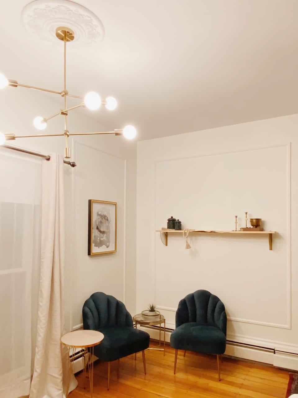 Honeymoon Room | Individually decorated, individually furnished, soundproofing, free WiFi