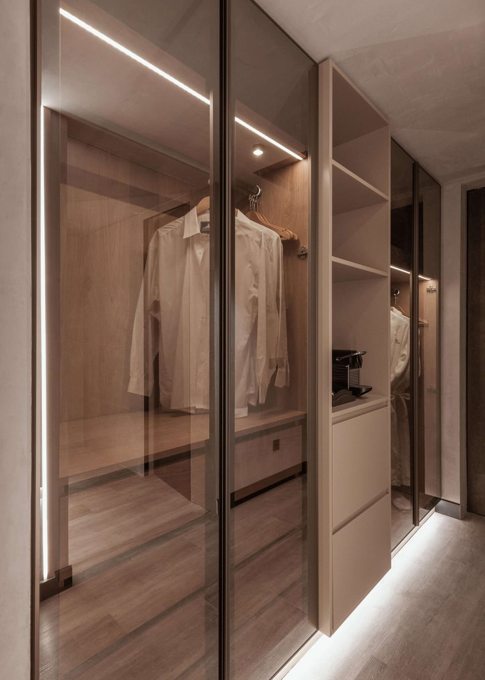 In-room safe, desk, blackout drapes, soundproofing