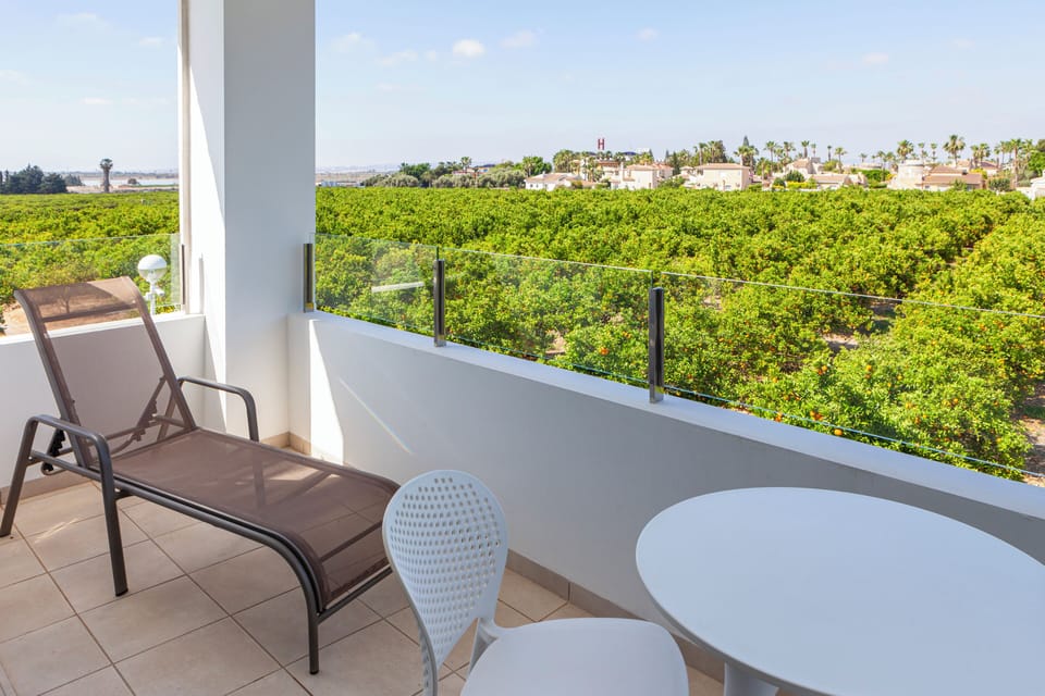 Apartment | Terrace/patio