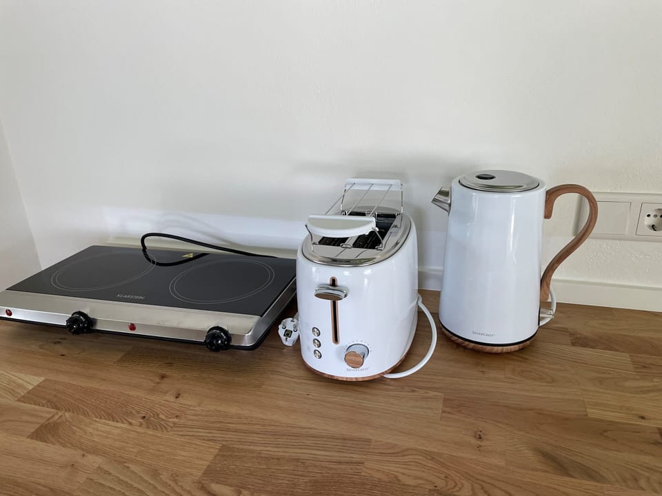 Herdplatten, Toaster und Wasserkocher