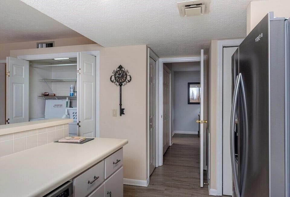 Washer and dryer included in closet
