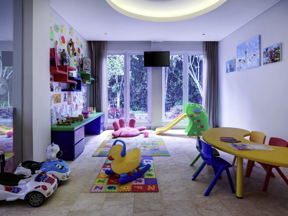 Grand Mercure Bandung Setiabudi Hotel in Parongpong