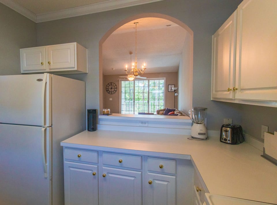 Kitchen bar