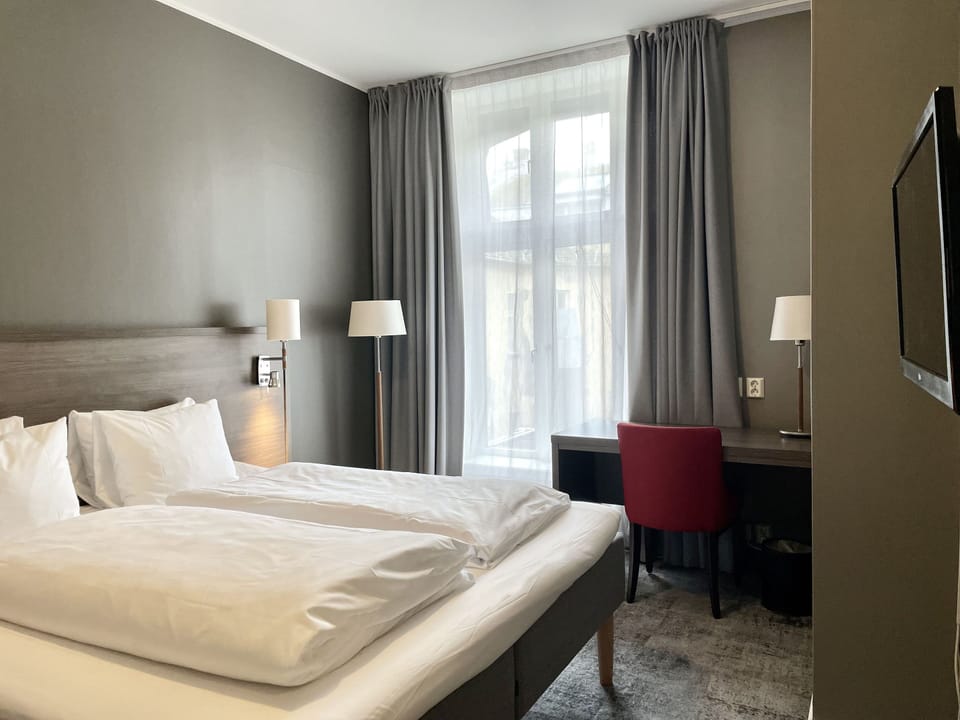 Budget Double Room | Desk, blackout drapes, WiFi (free), bed sheets