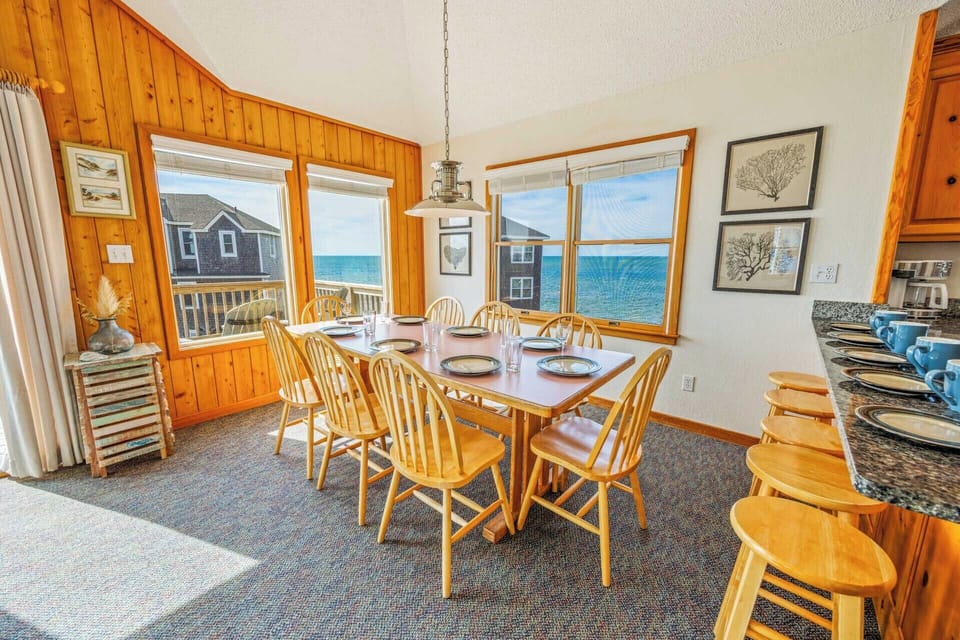 Surf or Sound Realty - 1011 - Island Attitude - Dining area -2