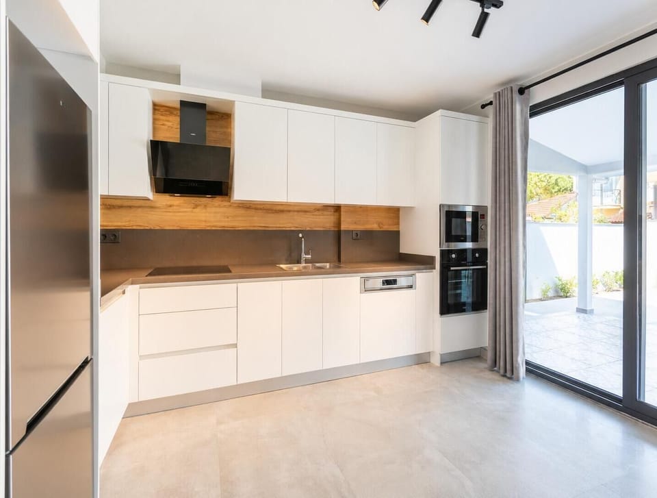 Equipped kitchen