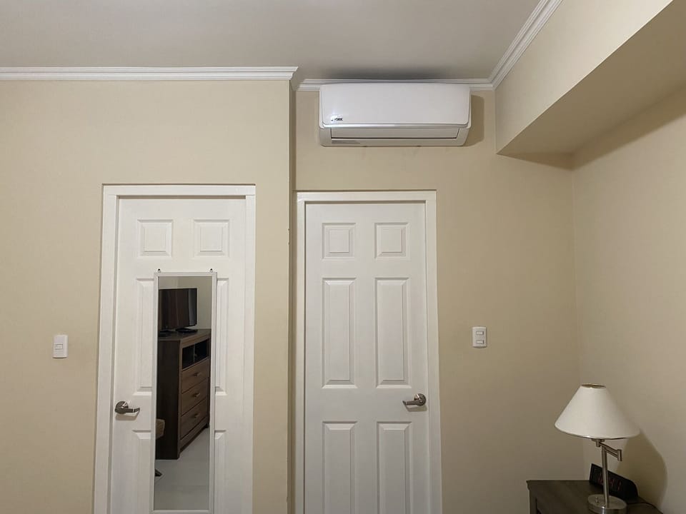 Master Bedroom COLD AC