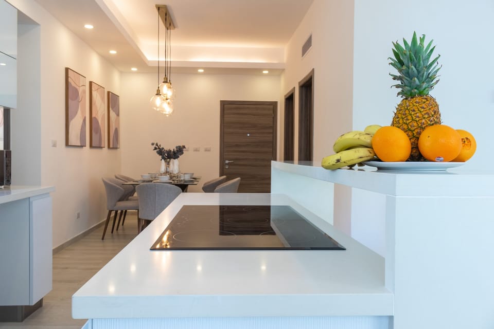 You will definitely enjoy cooking dinner here