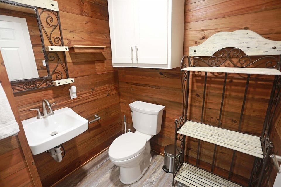 Downstairs Bathroom 3