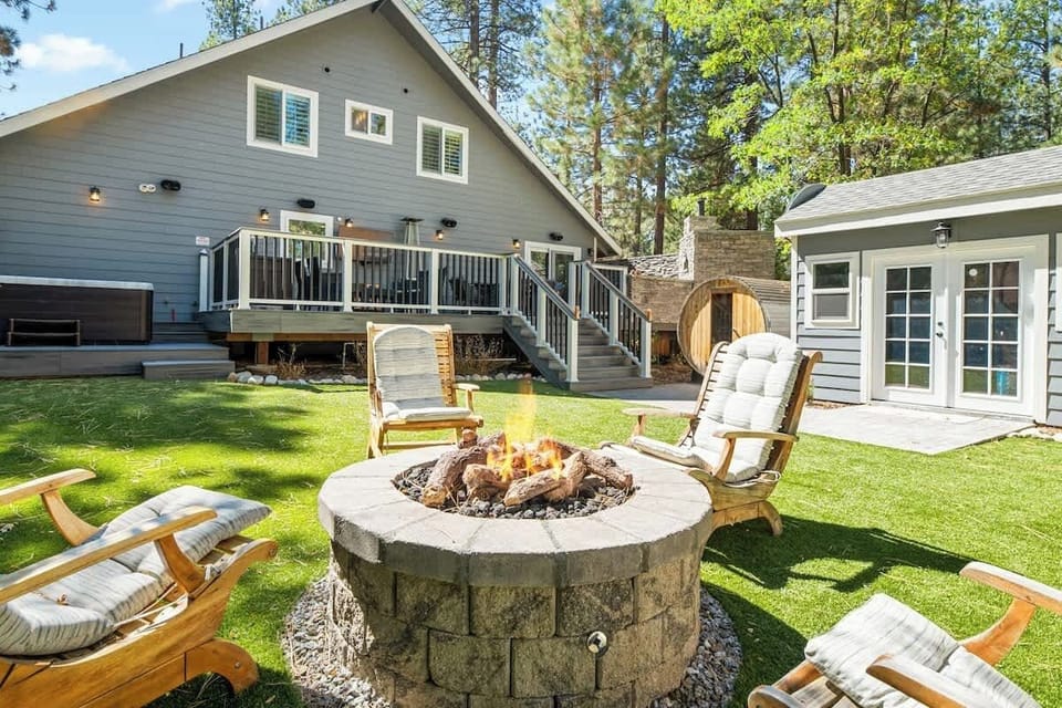 Fenced backyard with natural gas firepit
