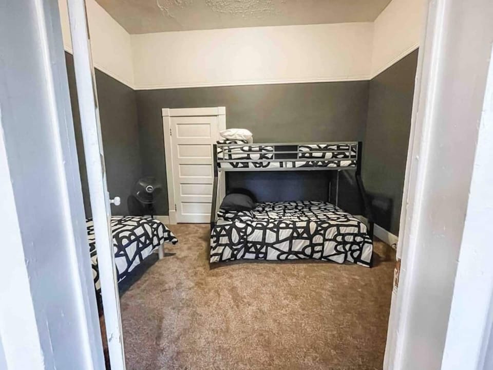 Don't forget the extra full size bunks for the kids