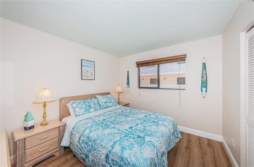 Guest bedroom 2