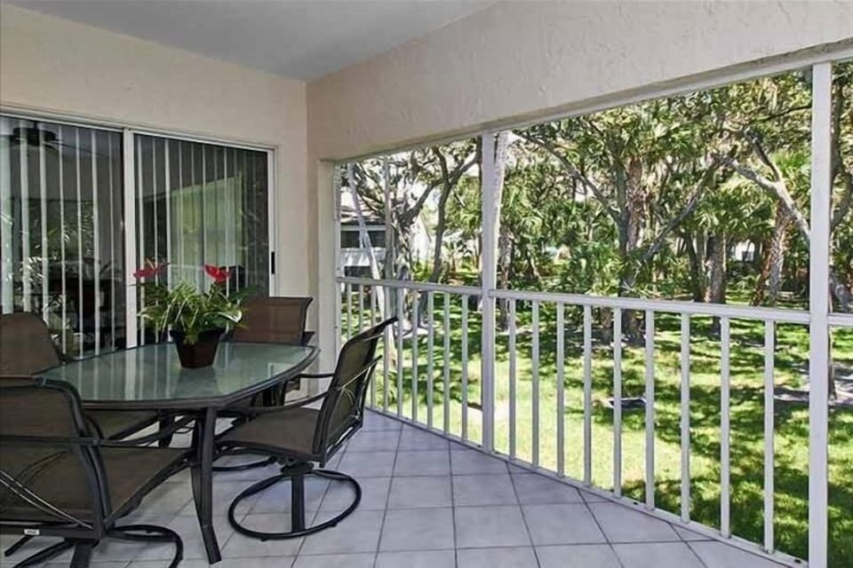 Screened Porch