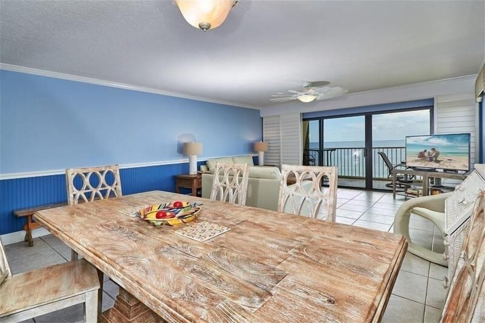 Dining Area View