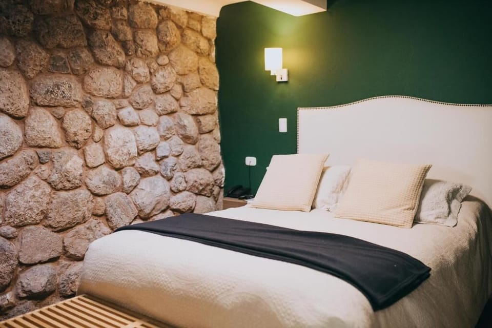HABITACION MATRIMONIAL | Premium bedding, down comforters, in-room safe, soundproofing